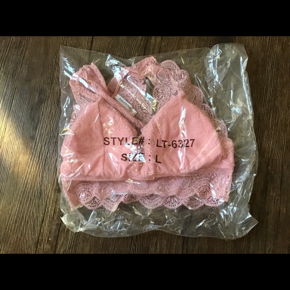 Zenana Outfitters Lace Bralette - Picture 2 of 2